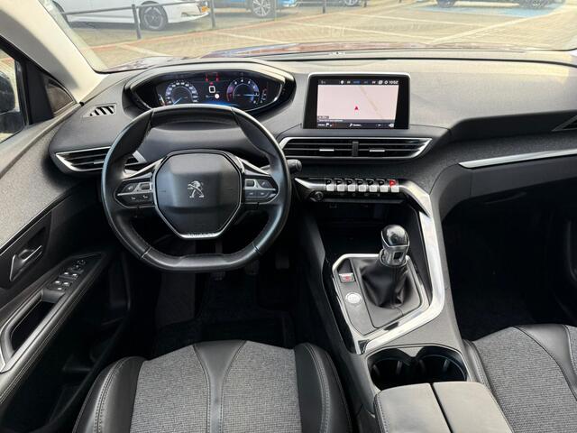 Peugeot 3008 1.2 PureTech Blue Lease Premium *Trekhaak*