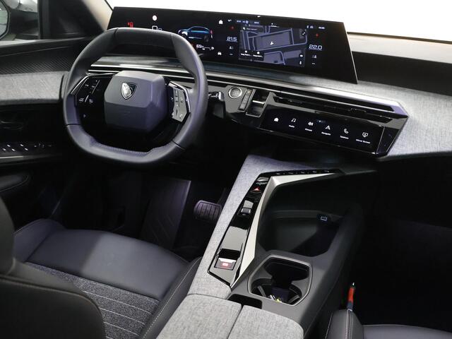 Peugeot 3008 1.2 Hybrid 136 Allure | Nieuw Model | Trekhaak | Camera | Apple CarPlay/Android Auto | LED | 19" Lichtmetaal | DAB | LED | Navigatie | Sportstoelen |