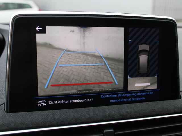 Peugeot 3008 1.2 PureTech Allure | DEALER ONDERHOUDEN | AFNEEMBARE TREKHAAK | NAVIGATIE |