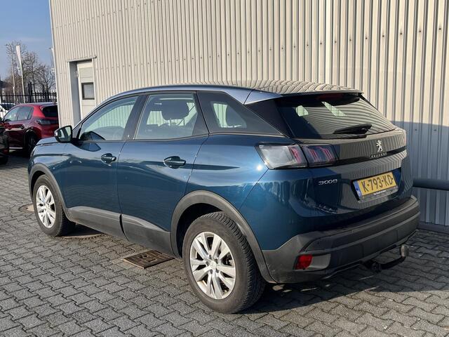 Peugeot 3008 1.2 PureTech Blue*NAVI*CRUISE*ECC*CARPLAY