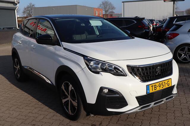 Peugeot 3008 1.6 BlueHDi Blue Lease Premium Apple Carplay, Navigatie, Climate control, Elektrische ramen,