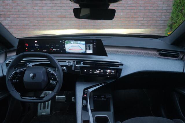 Peugeot 3008 1.2 Hybrid 145pk e-DCS6 GT | Navi | App Connect | Adaptive Cruise | Camera | Panoramadak | FOCAL® Audio | Elektrische Achterklep | Winter Pakket