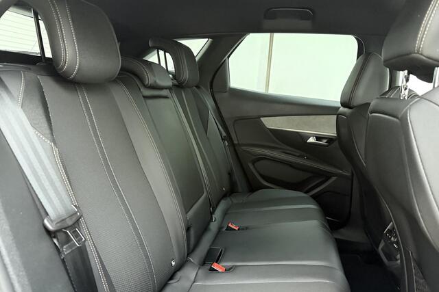 Peugeot 3008 1.2T 130pk GT | Achteruitrijcamera | Parkeersensoren V+A | Cruise & Climate control | Navi | Apple Carplay / Android Auto