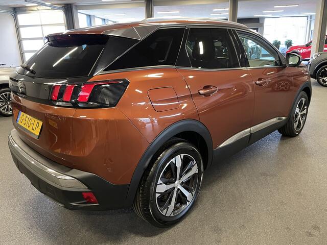 Peugeot 3008 1.2 PureTech Allure Automaat EAT8 Navigatie-Climate control-Parkeersensoren