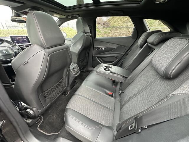 Peugeot 3008 1.6 e-THP GT Line | Automaat | Panoramadak | Trekhaak | LED | Focal audio | Apple carplay | Voorruitverwarming