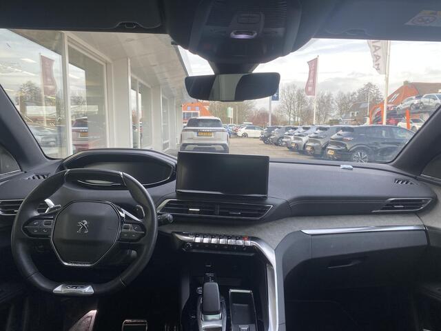 Peugeot 3008 1.6 HYbrid 225 GT Pack Business | Panorama Dak | Stoelverwarming | 19INCH | Climate & Cruise Control |