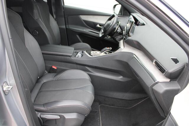 Peugeot 3008 1.6 HYbrid 225 GT Plug-In automaat Airco Navi Camera Carplay 37.622km Vol!!!!