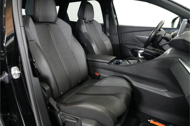 Peugeot 3008 1.2 PureTech GT Line | Trekhaak | Camera | Keyless | Apple/Android | El. Achterklep |