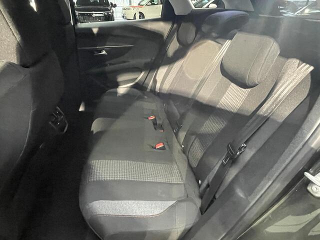 Peugeot 3008 1.2 PureTech Active Camera | Navigatie | Climate controle