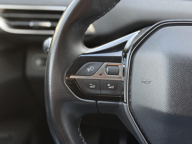 Peugeot 3008 1.2 | Clima | Cruise | LM Velgen | Navigatie | Led | RIJKLAARPRIJS INCL 12 MAANDEN GARANTIE EN BEURT