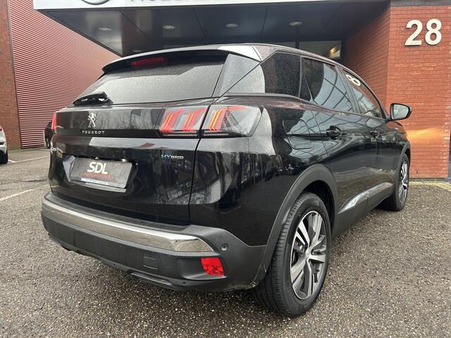 Peugeot 3008 1.6 HYbrid 225 Allure // FULL LED // NAVI + CARPLAY // CAMERA // CLIMA // PDC V+A // CRUISE