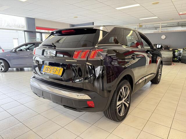 Peugeot 3008 1.2 PureTech 8EAT Allure *NAVI*APP*LED*CAM*18LM*
