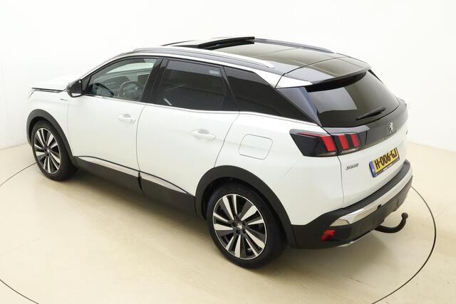 Peugeot 3008 1.6 HYbrid4 300 Première Pack Avantage Design Lederen Stoelen l Elektrisch + Memory + Massage/Verwarmbaar l Schuif-Kanteldak l Camera l PDC l Trekhaak l Apple Carplay/Android Auto l Elektrische kofferbak l Adaptive Cruise l Climate Control l DAB l Draadlo