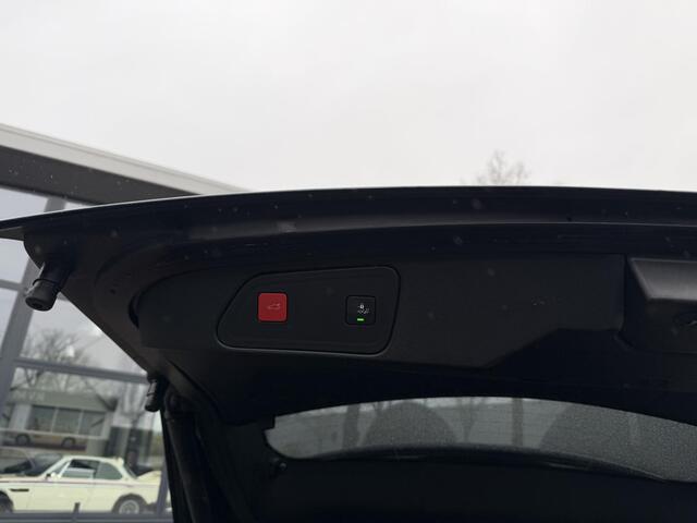 Peugeot 3008 1.6 HYbrid 300 Allure Pack Business PHEV| 300PK!| ADAPTIVE CRUISE CONTROL| STANDKACHEL| STOELVERWARMING| CAMERA VOOR + ACHTER| DODE HOEK SENSOR| ELEKTRISCHE ACHTERKLEP| RIJKLAAR. INCL 12 MND BOVAG GARANTIE