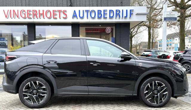 Peugeot 3008 Benzine Hybride * GT Automaat * Zwart * Super Luxe & Sportieve GT Uitvoering Vingerhoets; Vierde Generatie Eersteklas Service. Al meer dan 100 jaar een begrip in de Brabantse Kempen.