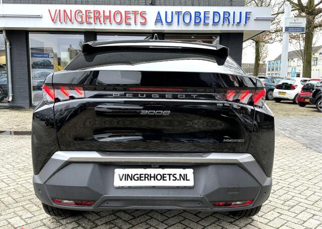 Peugeot 3008 Benzine Hybride * GT Automaat * Zwart * Super Luxe & Sportieve GT Uitvoering Vingerhoets; Vierde Generatie Eersteklas Service. Al meer dan 100 jaar een begrip in de Brabantse Kempen.