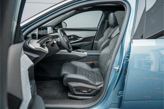 Peugeot 3008 e-3008 GT Avantage 210 73 kWh Warmtepomp Stuur & Stoelverw Leder