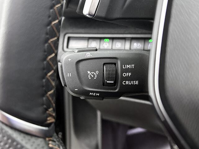 Peugeot 3008 Plug-in Hybrid 225pk Automaat GT | Panoramadak | 360 Camera | Adaptive Cruise |