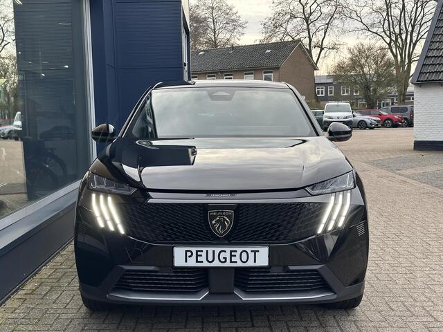 Peugeot 3008 1.2 Hybrid 145 PK Automaat Allure | Demonstratiemodel met slechts 3.800 KM | Trekhaak Afneembaar 1200 KG | 21" Panorama Navigatie Scherm | AGR Stoel met Stoelverwarming | LED Verlichting | Cruise Control | Camera | Parkeersensoren | Hoge Zitpositie | Keyl