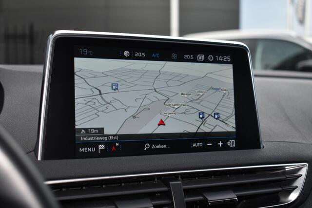 Peugeot 3008 1.2 PureTech 130PK Aut. Allure | Trekhaak | Navi | Camera | Incl. garantie