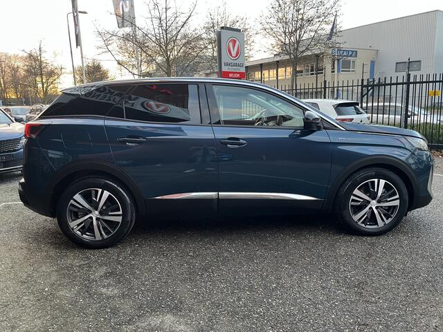 Peugeot 3008 1.6 HYbrid 225 Allure 1e EIGENAAR // UNIEK 7500KM!!!! // DODEHOEK // HALF LEDER // CAMERA+SENSOREN // NAVI+CARPLAY // CRUISE // CLIMA //