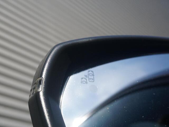 Peugeot 3008 1.2 PureTech Blue Lease GT Panoramadak