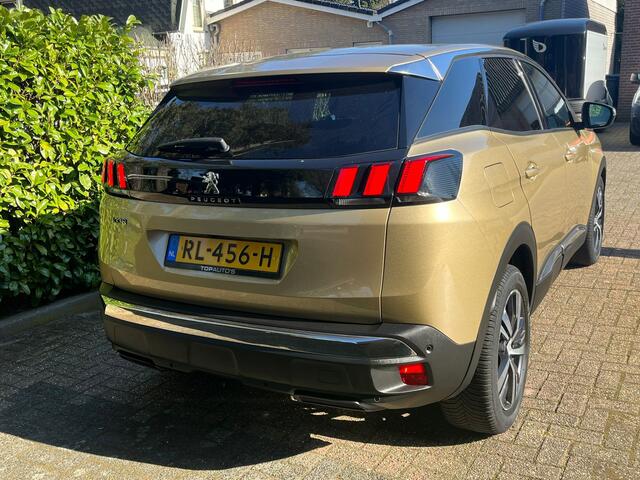 Peugeot 3008 1.2 130pk Allure. Camera,