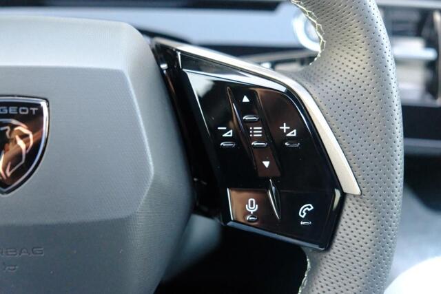 Peugeot 3008 1.2 Hybrid 145pk e-DCS6 GT | Navi | App Connect | Adaptive Cruise | Camera | Panoramadak | FOCAL® Audio | Elektrische Achterklep | Winter Pakket