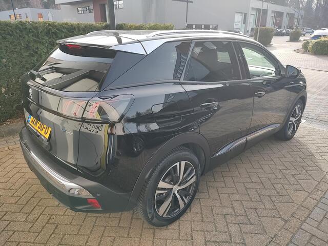 Peugeot 3008 1.6 HYbrid 225 Allure Navigatie Camera Led