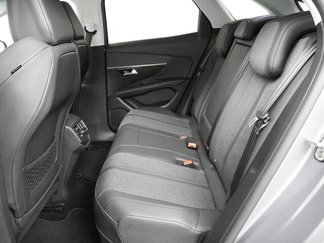 Peugeot 3008 1.6 HYbrid 225 Blue Lease Premium - Plug in Hybride - Automaat - Navigatie - Trekhaak