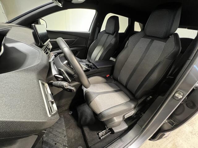 Peugeot 3008 1.6 plug-in Hybrid Allure | Android Auto/Apple Carplay | LM Velgen 19" | Achteruitrijcamera + PDC Achter | Cruise Control | DAB | Airco | Getint Glas Achter |