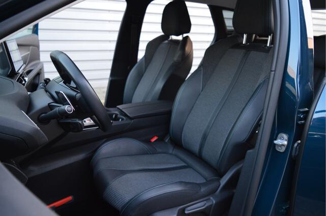 Peugeot 3008 1.6 HYbrid 225 Allure O.a: Trekhaak, PDC, Camera, Carplay, Clima, Cruise, Etc. All-in prijs!