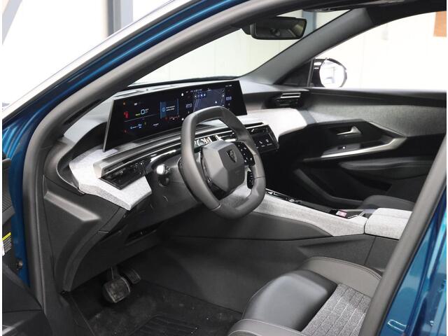 Peugeot 3008 Allure Plug - in Hybride | VOORRAAD | Apple Carplay - Android Auto | Seat Pack | Panoramic Navigation Pack |