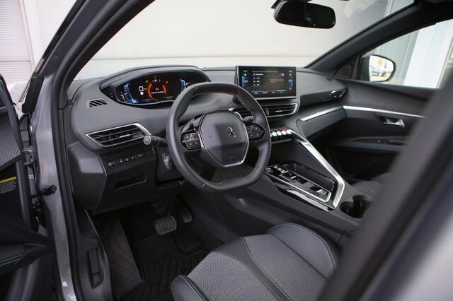 Peugeot 3008 Hybrid | 180 PK | Adaptieve Cruise Control | Navigatie |