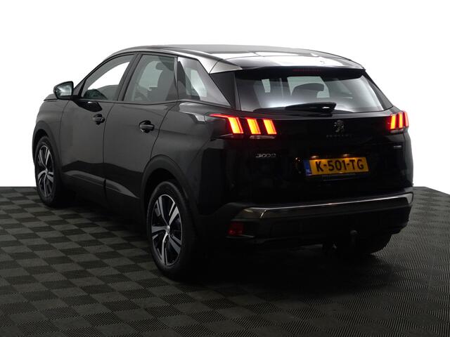 Peugeot 3008 1.2 PureTech Allure- Nap 112dkm, Carplay, Android Auto, 360 Camera, Xenon Led, Carbon