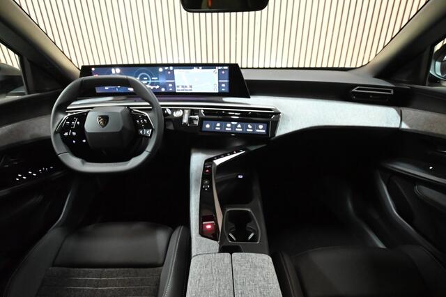 Peugeot 3008 1.2 Hybrid 145pk Allure | STOELVERWARMING | NAVI |