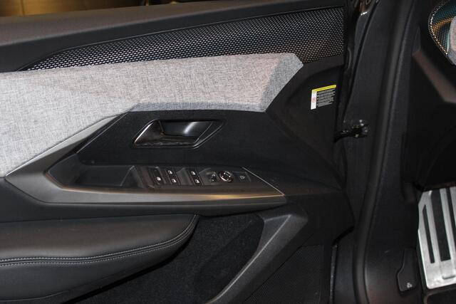 Peugeot 3008 1.2 Hybrid 145 GT