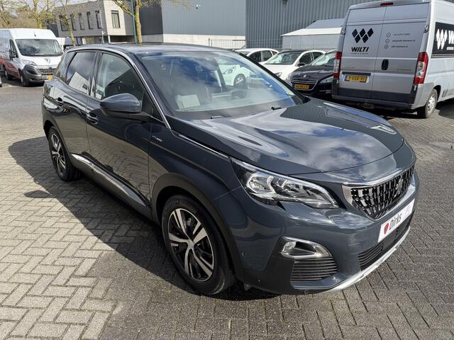 Peugeot 3008 225pk HYbrid Allure Pack (Elektrische Klep - 360gr Camera - Keyless Entry - Automatische Airco - Navigatie - Apple Carplay - Adaptieve Cruise Controle)