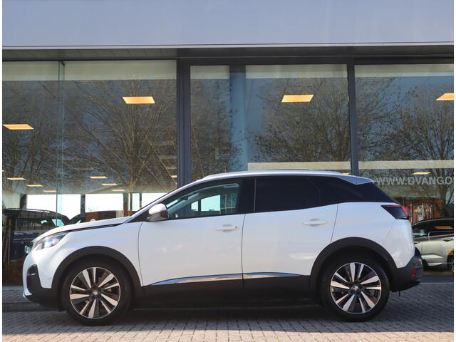 Peugeot 3008 1.2 PureTech Allure Nieuwe D-riem/ All-season banden/ Keurige auto