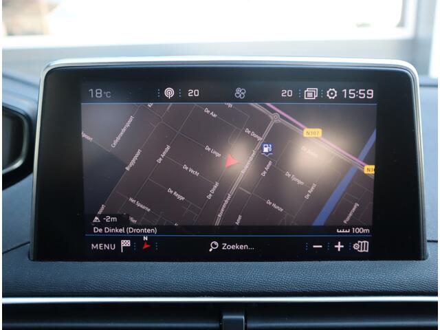 Peugeot 3008 1.2 PureTech Allure Nieuwe D-riem/ All-season banden/ Keurige auto