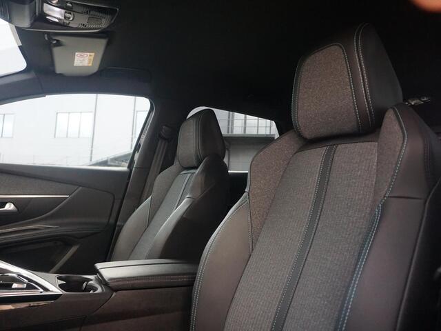 Peugeot 3008 1.6 HYbrid 225 Allure Winterpakket