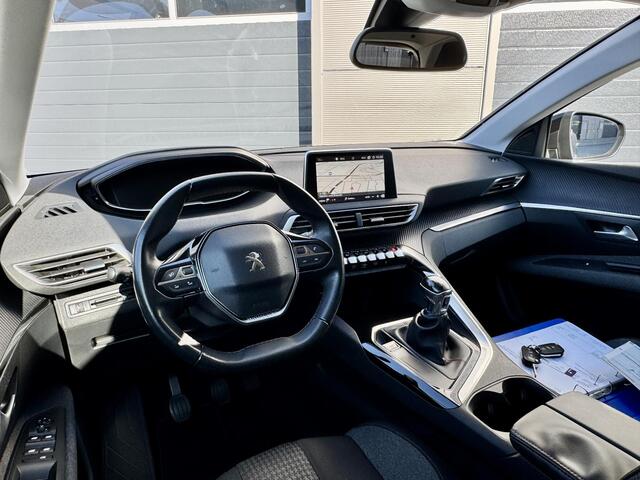 Peugeot 3008 1.2/ 131 PK Active LED/ Navi/ PDC/ Camera/ Nieuwe Riem / 2e eigenaar