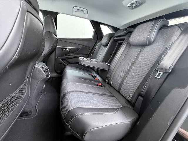 Peugeot 3008 1.2T 131PK AUT. Trekhaak 360°Camera 1/2 Leer 18" Navi Ecc Apple Carplay Android Connected-Apps Cruise Control Pdc Blue Premium Keyless Elek.Achterklep Privacy Glas BordHerkenning Lane Assist Led Lmv 18" Regen-Lichtsensor Bluetooth 1.400KG Trekgewicht Deal