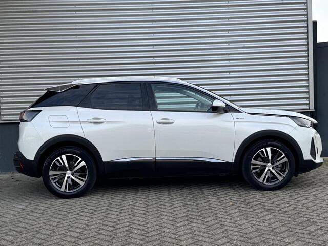 Peugeot 3008 Allure Pack 1.6 PHEV HYbrid 225pk EAT8 | PARELMOER! | HANDSFREE A.KLEP | CAMERA | STOELVERW. | DODEHOEKBEW. | NAVI | CLIMA | KEYLESS ENTRY