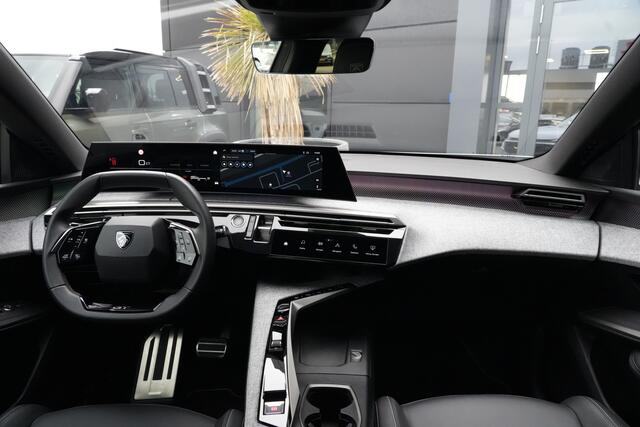 Peugeot 3008 1.2 Hybrid 145 GT e-DSC6 136pk Stoelverwarming/Navigatie/Camera