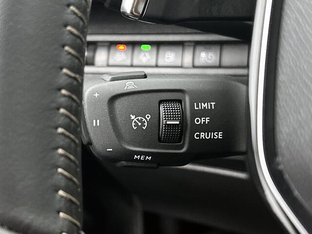 Peugeot 3008 Plug-in Hybrid 225 pk Active Pack Business | Rijklaar