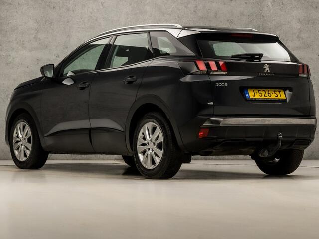 Peugeot 3008 1.2 PureTech Sport Automaat (APPLE CARPLAY, GROOT NAVI, TREKHAAK, PARKEERSENSOREN, SPORTSTOELEN, CRUISE, LANE ASSIST, NIEUWSTAAT)
