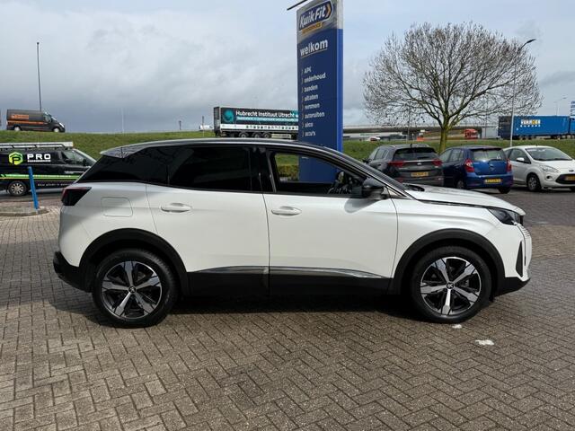 Peugeot 3008 1.2 PURETECH ALLUREPACK AUTOMAAT 130PK AIRCO NAVI PDC-CAMERA