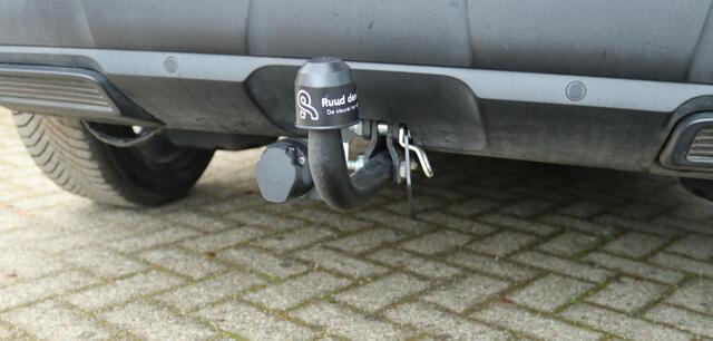 Peugeot 3008 1.2 PT CROSSWAY | TREKHAAK | CAMERA | CARPLAY | CRUISE | STOELVERWARMING | CLIMATE | SIDE-ASSIST |