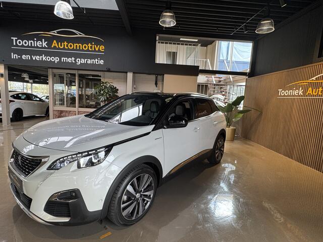 Peugeot 3008 1.6 GT Hybride 4 300 PK AWD Panorama Automaat navigatie, Climate 19 inch Sfeerverlichting